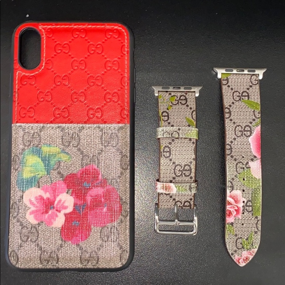 iPhone XS Max and Apple Watch band